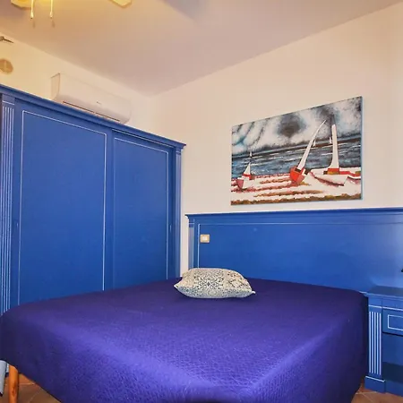 Mare Blu -